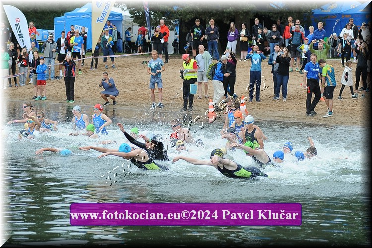 Náhled obrázku: 2024-3156-Podebradsky-triatlon-.JPG