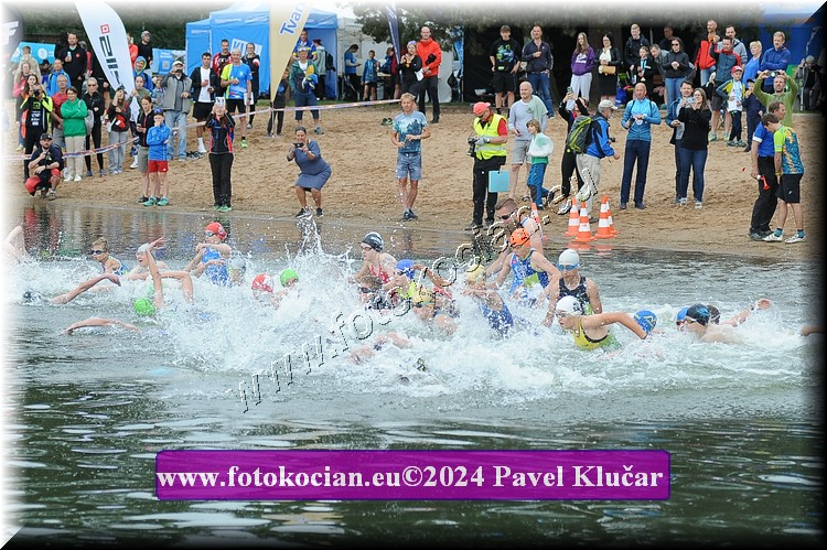Náhled obrázku: 2024-3157-Podebradsky-triatlon-.JPG