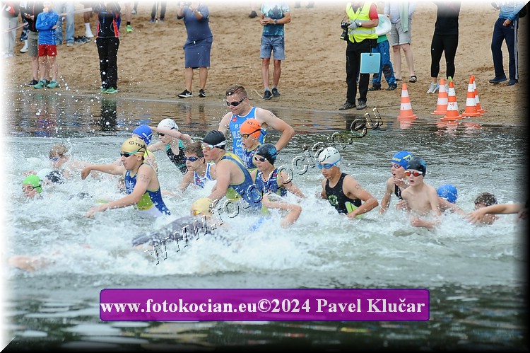 Náhled obrázku: 2024-3159-Podebradsky-triatlon-.JPG