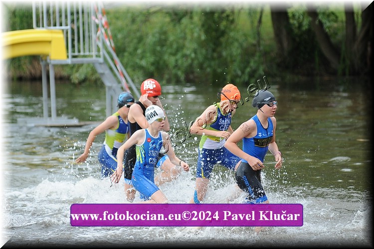Náhled obrázku: 2024-3185-Podebradsky-triatlon-.JPG