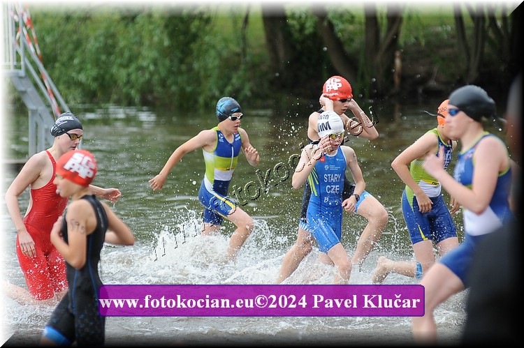 Náhled obrázku: 2024-3186-Podebradsky-triatlon-.JPG