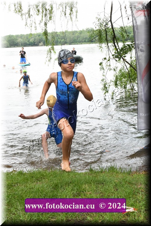 Náhled obrázku: 2024-1039-Podebradsky-triatlon-.JPG