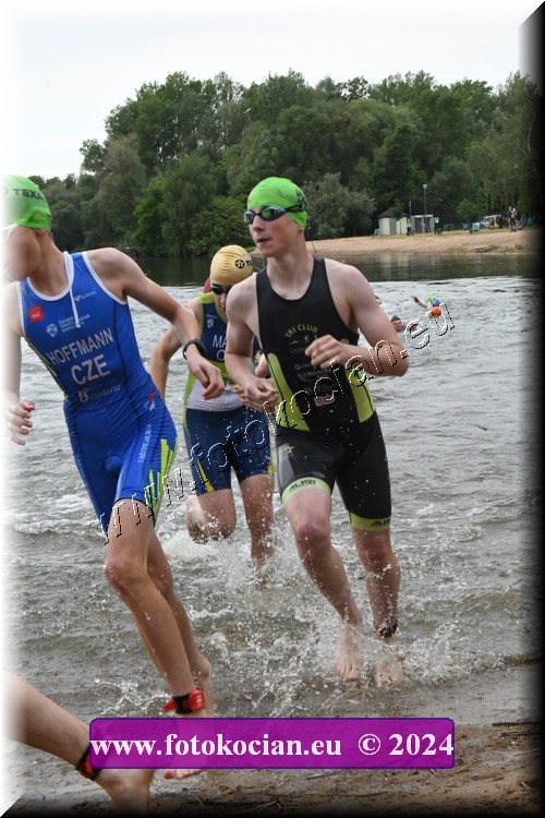 Náhled obrázku: 2024-1069-Podebradsky-triatlon-.JPG