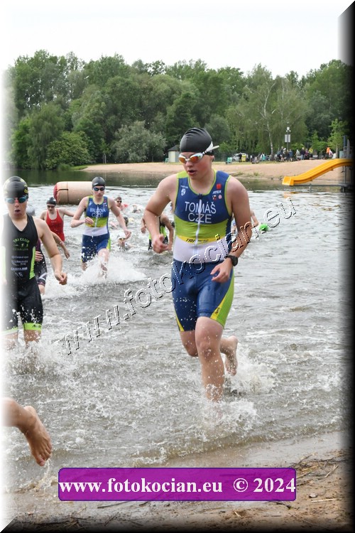 Náhled obrázku: 2024-1076-Podebradsky-triatlon-.JPG
