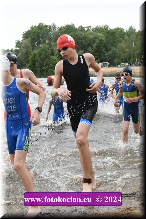 Náhled obrázku: 2024-1084-Podebradsky-triatlon-.JPG