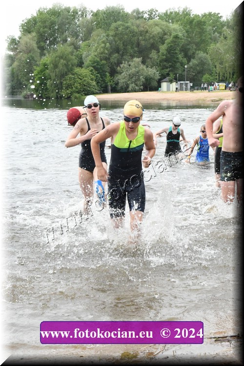 Náhled obrázku: 2024-1091-Podebradsky-triatlon-.JPG