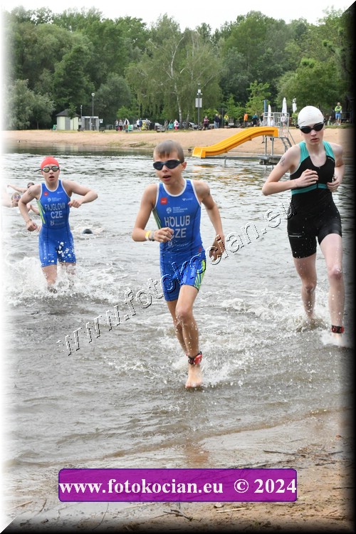 Náhled obrázku: 2024-1095-Podebradsky-triatlon-.JPG