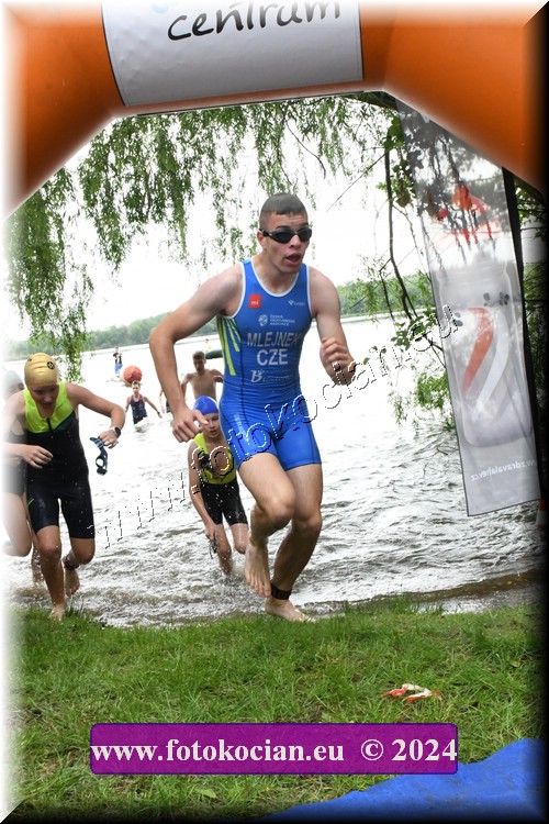 Náhled obrázku: 2024-1130-Podebradsky-triatlon-.JPG