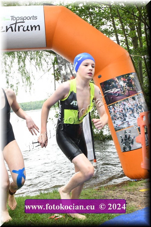 Náhled obrázku: 2024-1133-Podebradsky-triatlon-.JPG