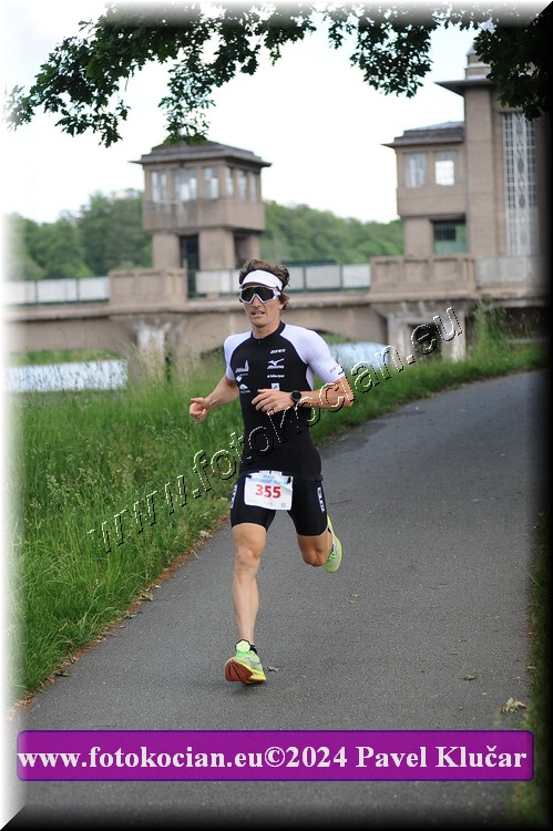 Náhled obrázku: 2024-4238-Podebradsky-triatlon-.JPG