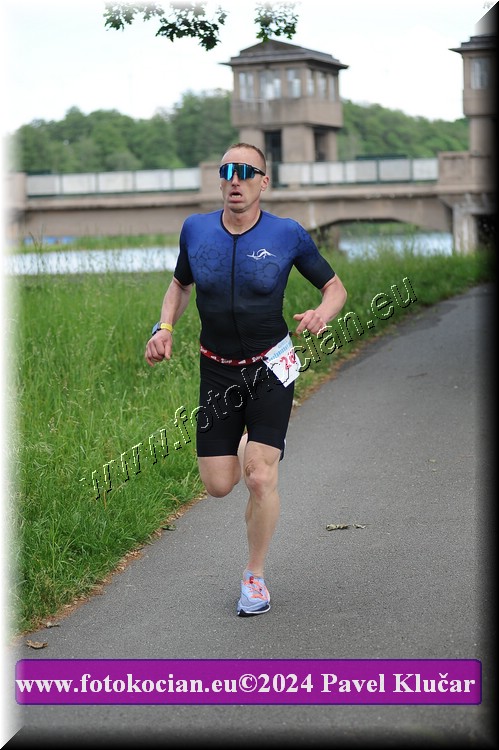 Náhled obrázku: 2024-4247-Podebradsky-triatlon-.JPG