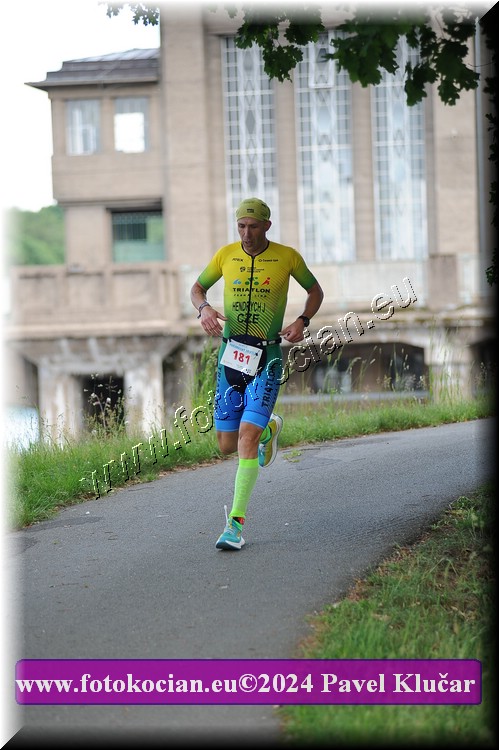 Náhled obrázku: 2024-4248-Podebradsky-triatlon-.JPG
