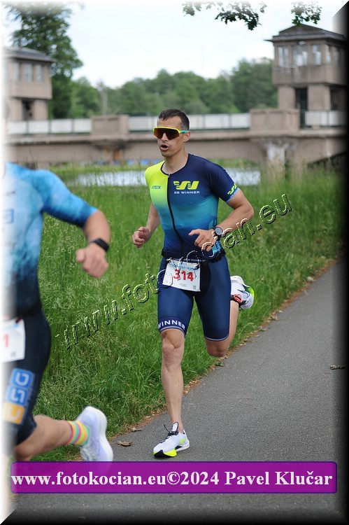 Náhled obrázku: 2024-4256-Podebradsky-triatlon-.JPG