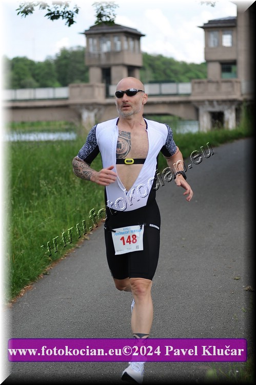 Náhled obrázku: 2024-4269-Podebradsky-triatlon-.JPG