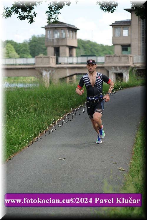 Náhled obrázku: 2024-4288-Podebradsky-triatlon-.JPG