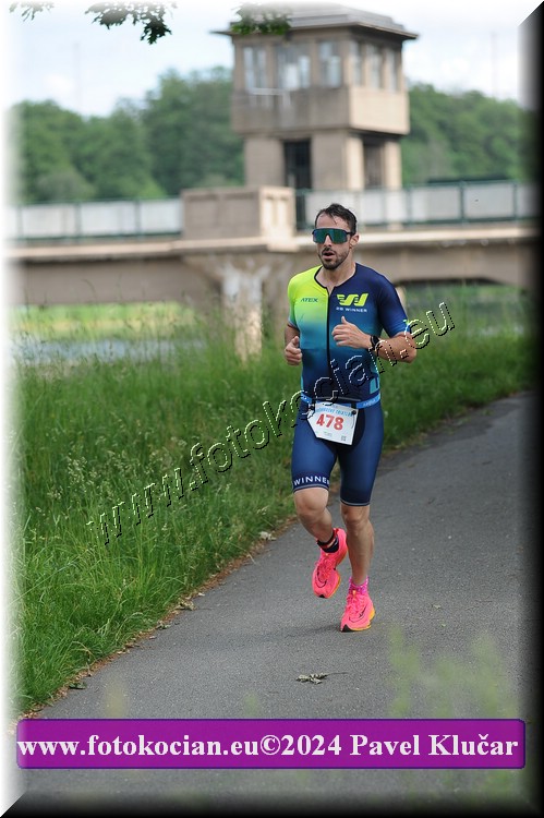 Náhled obrázku: 2024-4298-Podebradsky-triatlon-.JPG