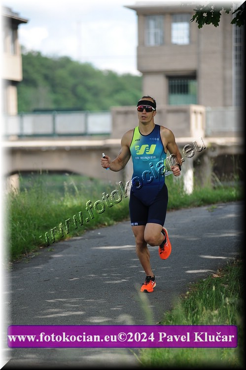 Náhled obrázku: 2024-4304-Podebradsky-triatlon-.JPG