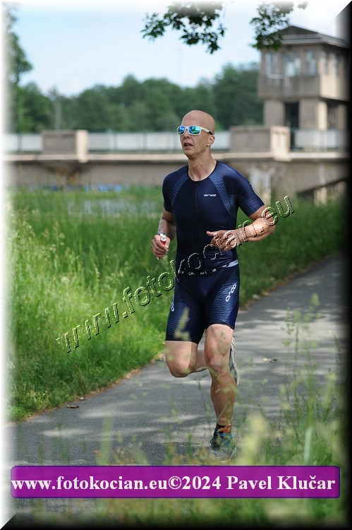 Náhled obrázku: 2024-4318-Podebradsky-triatlon-.JPG