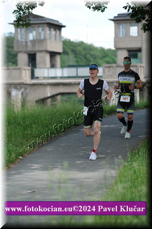 Náhled obrázku: 2024-4336-Podebradsky-triatlon-.JPG