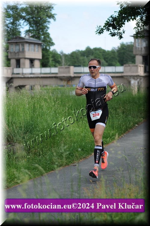 Náhled obrázku: 2024-4341-Podebradsky-triatlon-.JPG