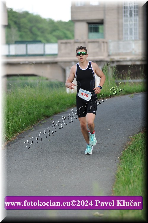 Náhled obrázku: 2024-4353-Podebradsky-triatlon-.JPG