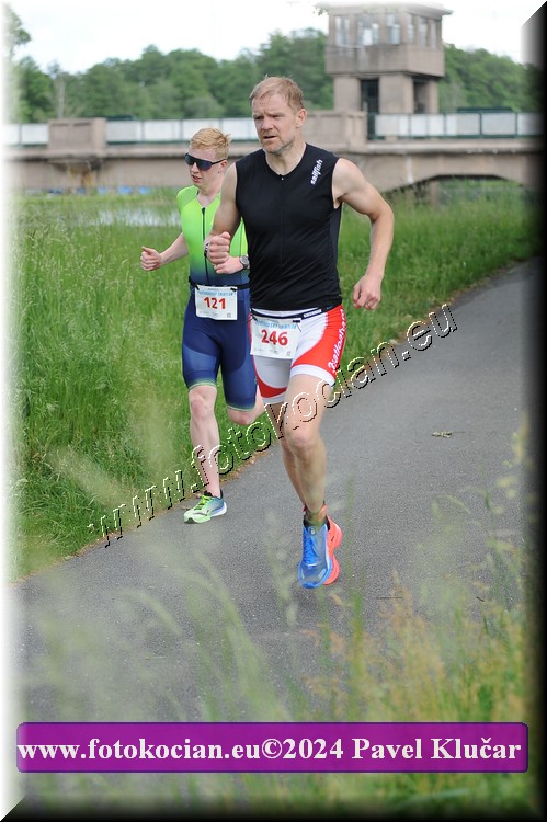 Náhled obrázku: 2024-4368-Podebradsky-triatlon-.JPG