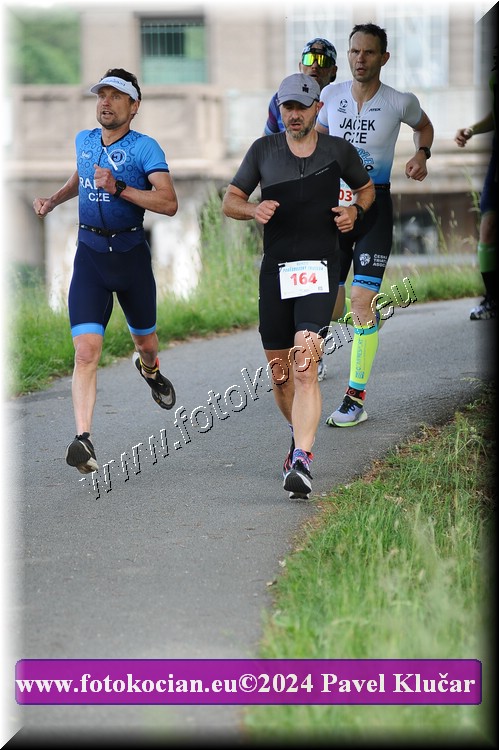 Náhled obrázku: 2024-4374-Podebradsky-triatlon-.JPG