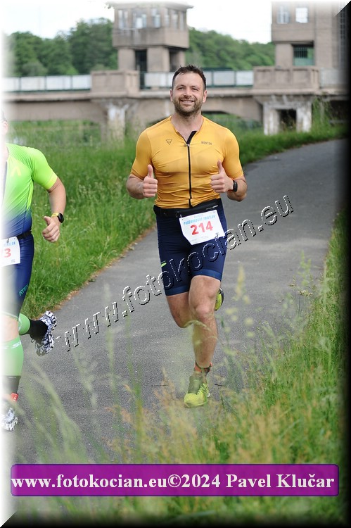 Náhled obrázku: 2024-4379-Podebradsky-triatlon-.JPG
