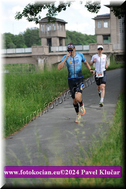 Náhled obrázku: 2024-4380-Podebradsky-triatlon-.JPG