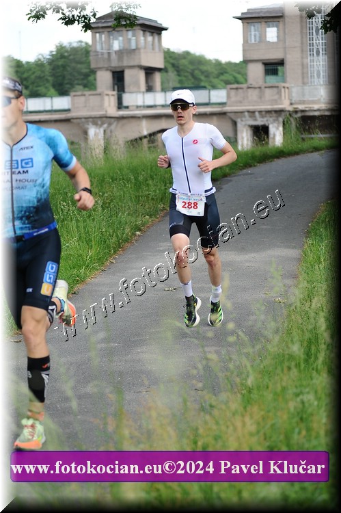 Náhled obrázku: 2024-4381-Podebradsky-triatlon-.JPG