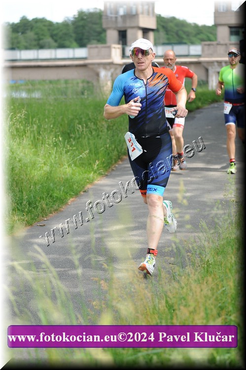 Náhled obrázku: 2024-4387-Podebradsky-triatlon-.JPG