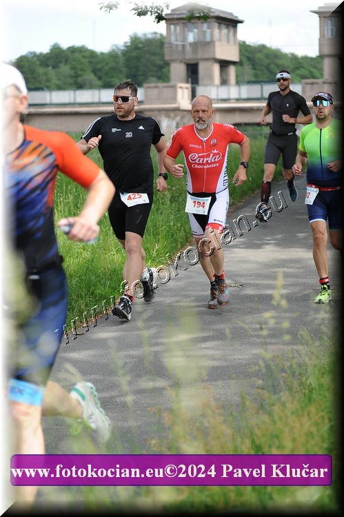 Náhled obrázku: 2024-4388-Podebradsky-triatlon-.JPG