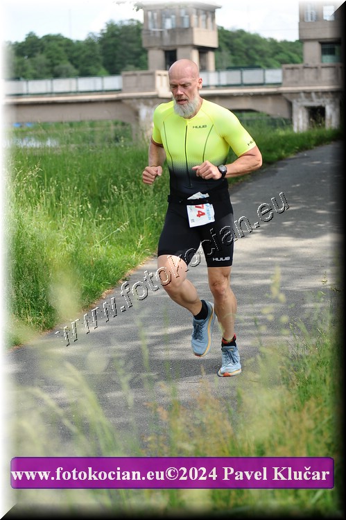 Náhled obrázku: 2024-4392-Podebradsky-triatlon-.JPG