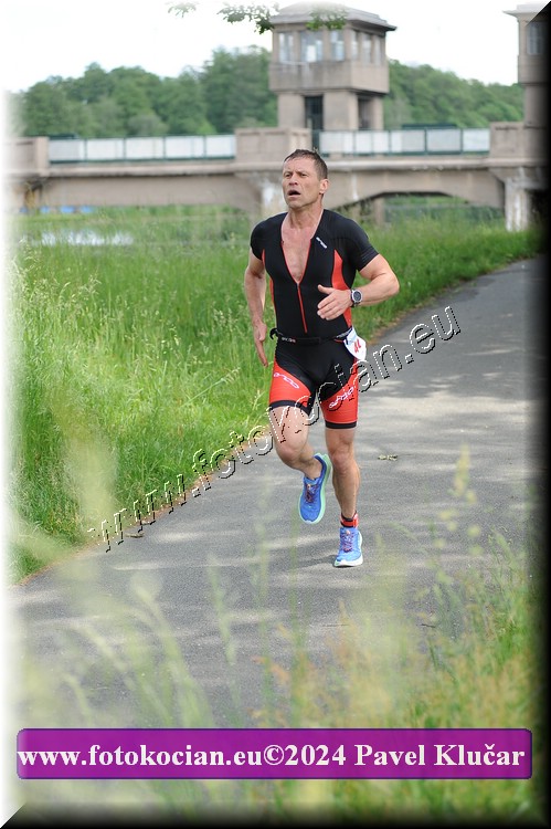 Náhled obrázku: 2024-4394-Podebradsky-triatlon-.JPG