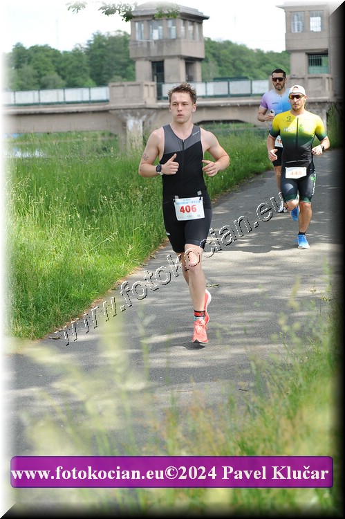 Náhled obrázku: 2024-4399-Podebradsky-triatlon-.JPG