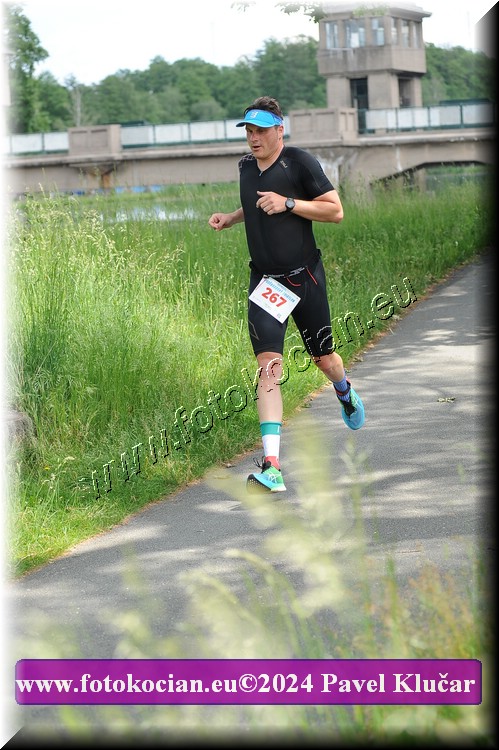 Náhled obrázku: 2024-4402-Podebradsky-triatlon-.JPG