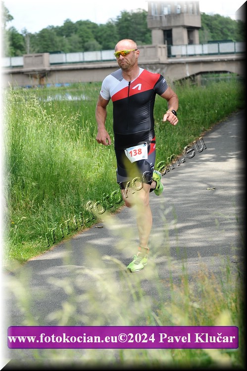 Náhled obrázku: 2024-4404-Podebradsky-triatlon-.JPG