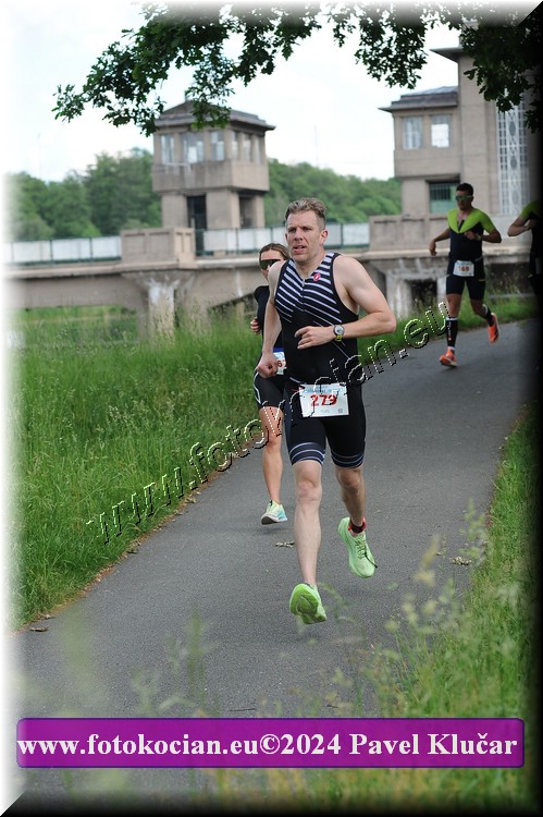 Náhled obrázku: 2024-4420-Podebradsky-triatlon-.JPG