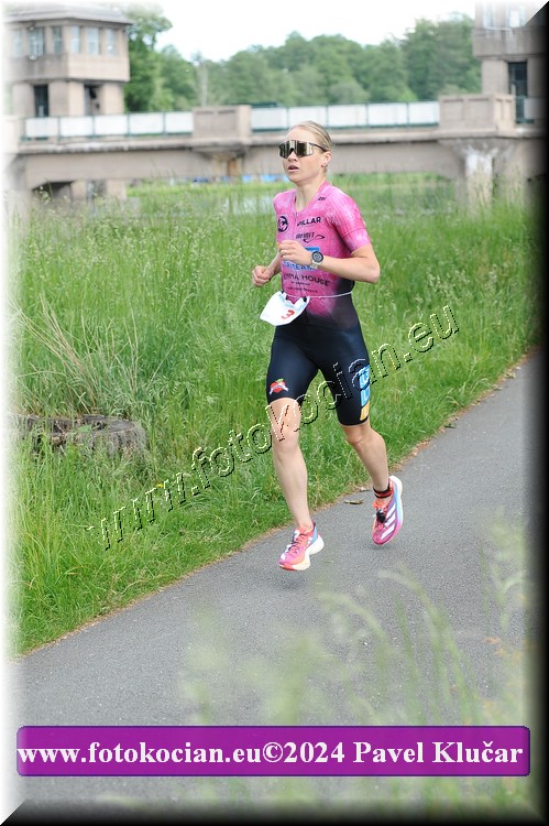 Náhled obrázku: 2024-4428-Podebradsky-triatlon-.JPG