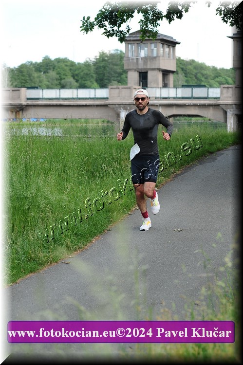 Náhled obrázku: 2024-4430-Podebradsky-triatlon-.JPG