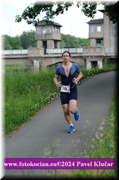 Náhled obrázku: 2024-4439-Podebradsky-triatlon-.JPG