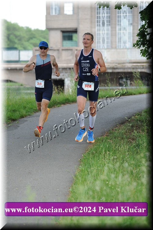 Náhled obrázku: 2024-4450-Podebradsky-triatlon-.JPG