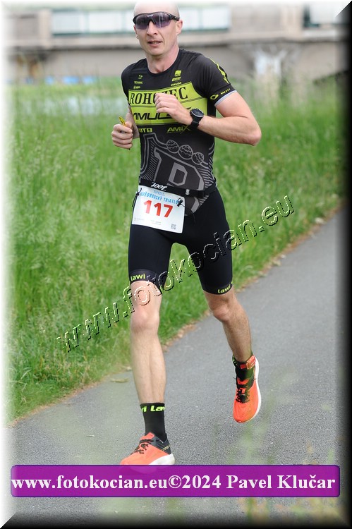 Náhled obrázku: 2024-4457-Podebradsky-triatlon-.JPG