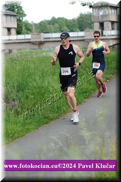 Náhled obrázku: 2024-4471-Podebradsky-triatlon-.JPG