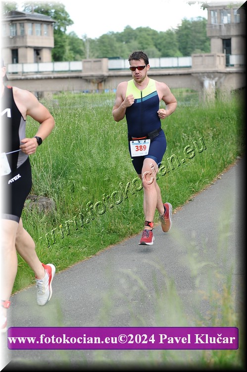 Náhled obrázku: 2024-4472-Podebradsky-triatlon-.JPG