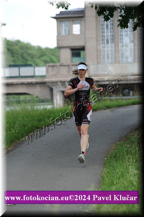 Náhled obrázku: 2024-4474-Podebradsky-triatlon-.JPG