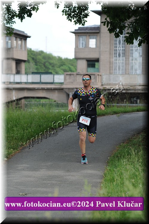 Náhled obrázku: 2024-4482-Podebradsky-triatlon-.JPG