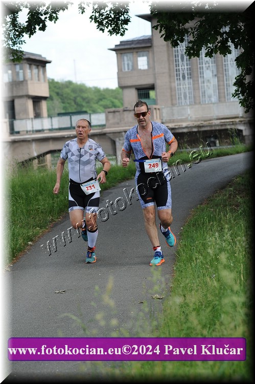 Náhled obrázku: 2024-4517-Podebradsky-triatlon-.JPG