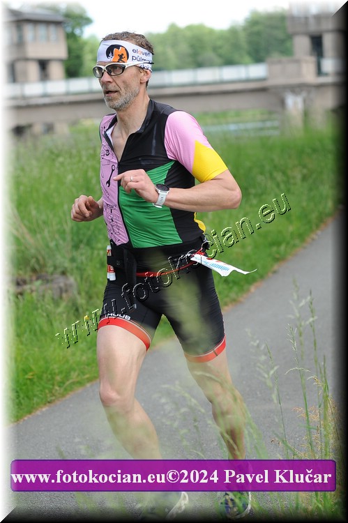 Náhled obrázku: 2024-4539-Podebradsky-triatlon-.JPG