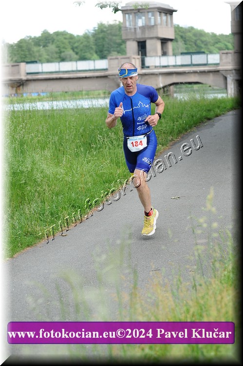 Náhled obrázku: 2024-4552-Podebradsky-triatlon-.JPG